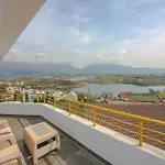מלון Murati View *