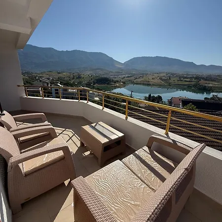 Murati View Hotel *