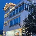 Murati View Tiran