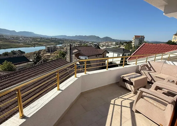 Murati View 호텔 *