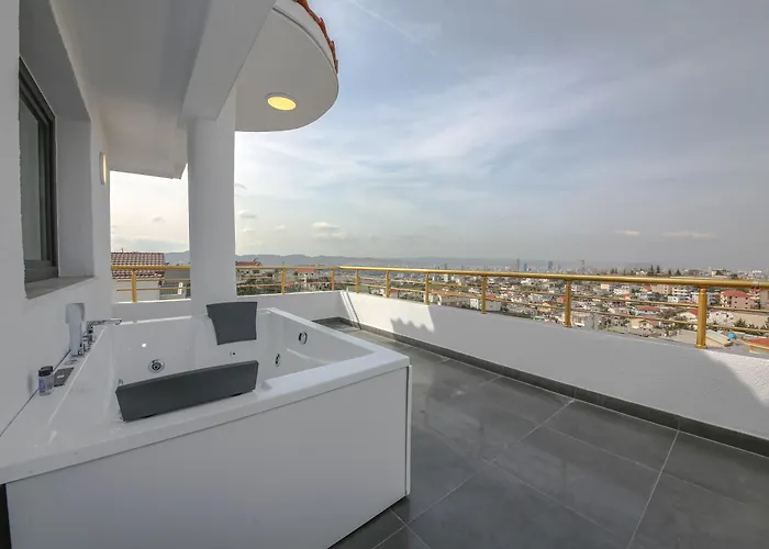 Отель Murati View Тирана